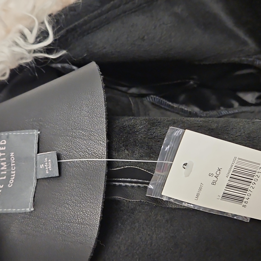 The Limited Collection Jacket - Picture 6 of 6